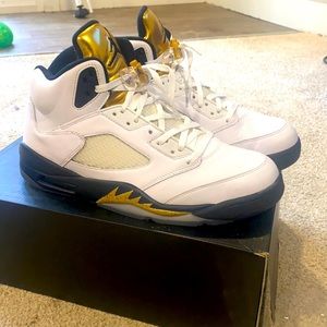 Nike Air Jordan 5 white/black metallic gold size 11.5 Men’s Worn twice!